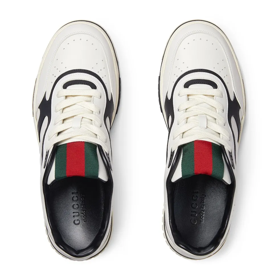 Men's shoes 💰p500 "GUCC*" Re series 👫 Couple style webbed leather sneakers, as the first sneakers created by Sabato De Sarno for Gucci, the Re-Web series reinterprets the brand's classic stripes, and sets off the modern silhouette design with bold and unique details. This shoe is crafted from iconic classic GG canvas and white leather. This new sneaker is ingeniously decorated with many of the brand's classic details, and is equipped with a bright red and green webbing tongue, which will make people fall in love at first sight. Women’s size 35-39. Men’s size 38-44